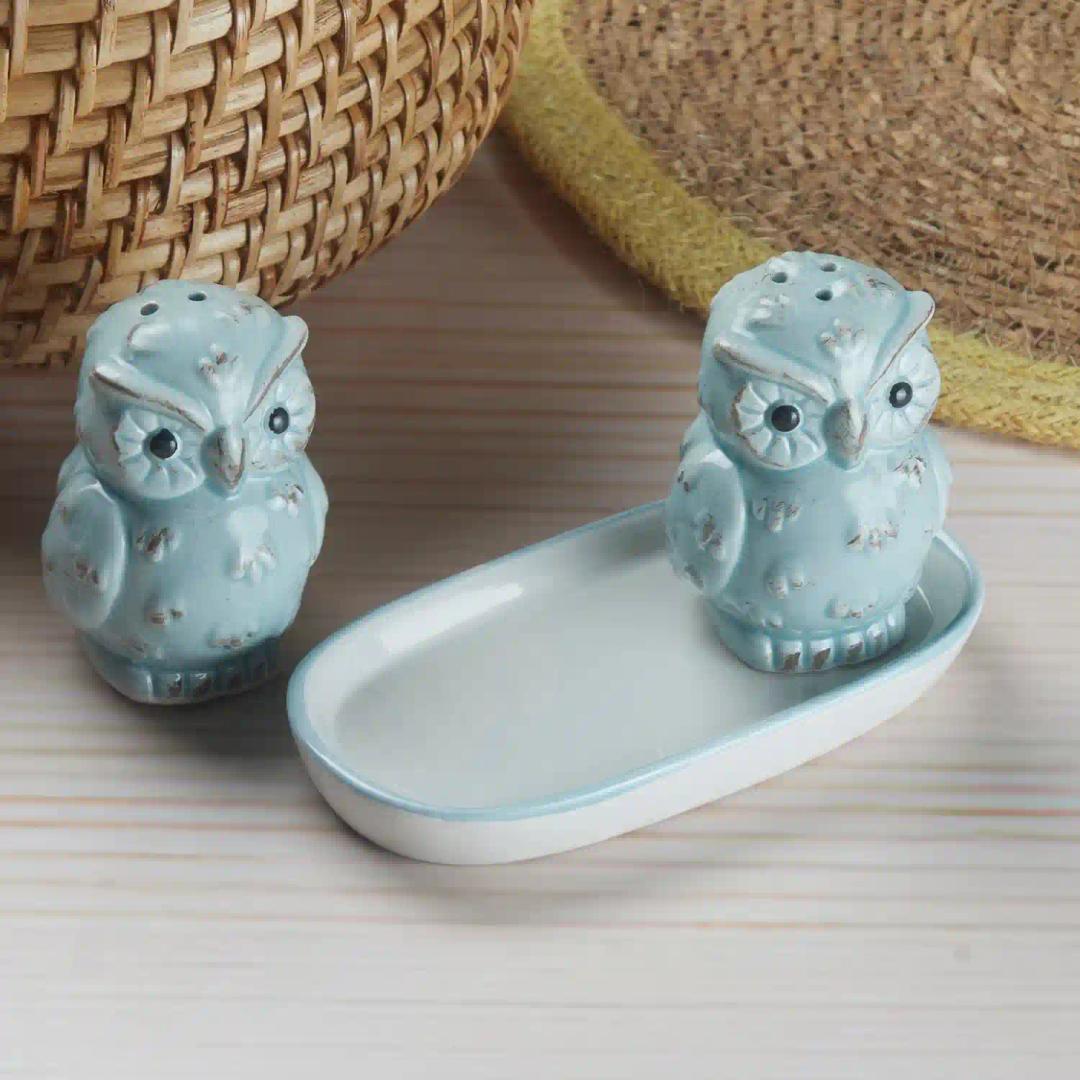 Kookee Ceramic Salt and Pepper Shakers Set with tray for Dining Table used as Namak Dhani, Shaker, Sprinkler, Spices Dispenser for Home, Kitchen and Restaurant, Owl Design, (Pack of 4) (10320)