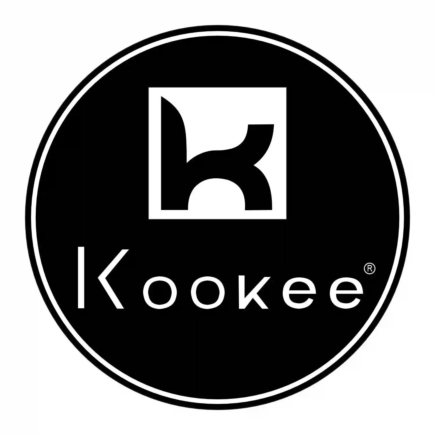 Kookee Groovy Ceramic Ashtray - Unique and Colorful Smoking Accessory with Retro Vibes - Funky Decor for Smokers and Collectors, Orange/Black (10782)