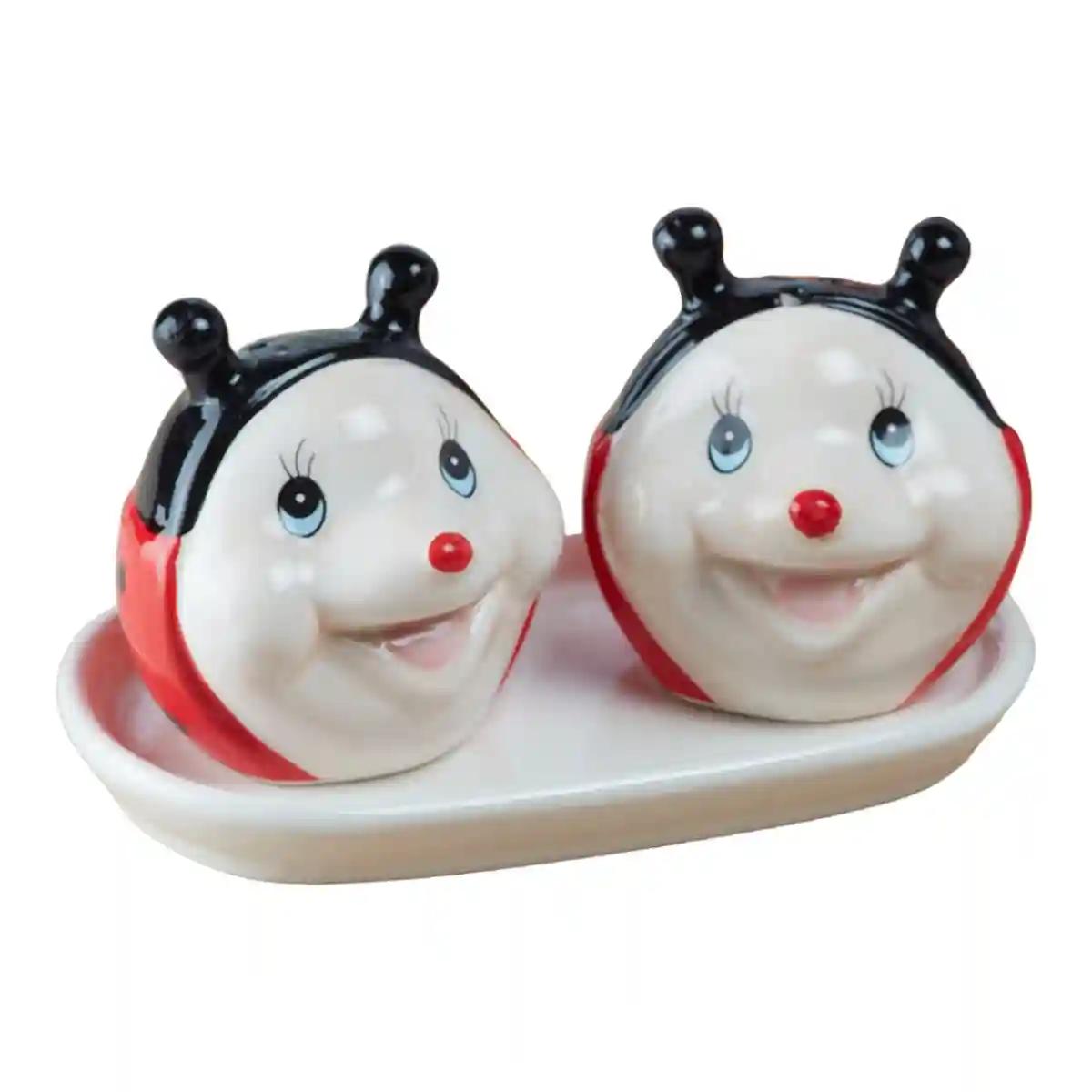 Kookee Ceramic Salt and Pepper Shakers Set with tray for Dining Table used as Namak Dhani, Shaker, Sprinkler, Spices Dispenser for Home, Kitchen and Restaurant, Lady Bug Design, Red Black (8568)