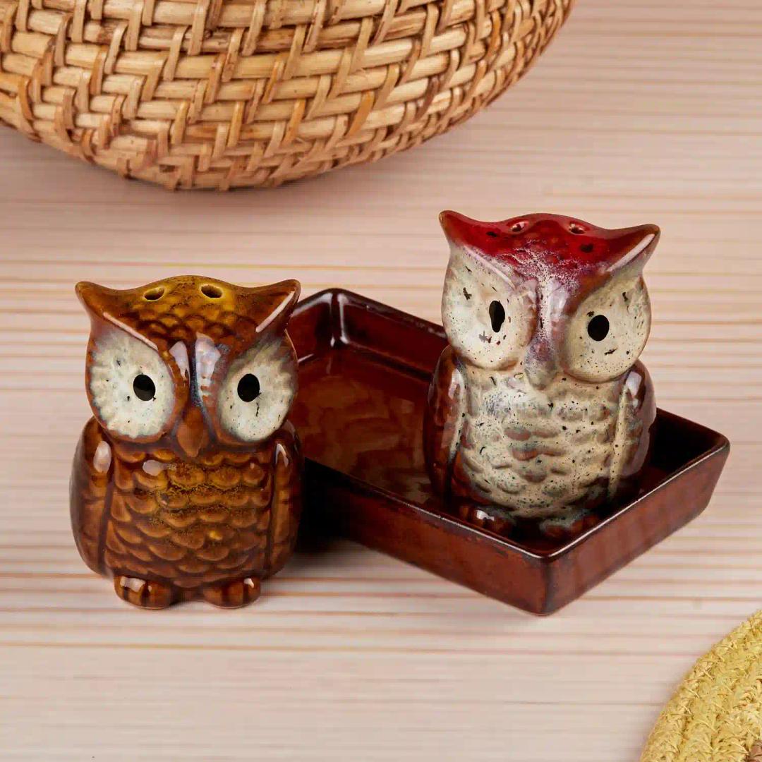 Kookee Ceramic Salt and Pepper Shakers Set with tray for Dining Table used as Namak Dhani, Shaker, Sprinkler, Spices Dispenser for Home, Kitchen and Restaurant, Owl Design (10709)