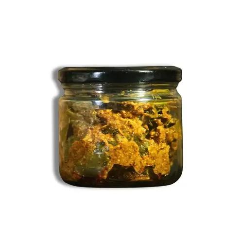 NutriEarth Mango Pickle - 250 g